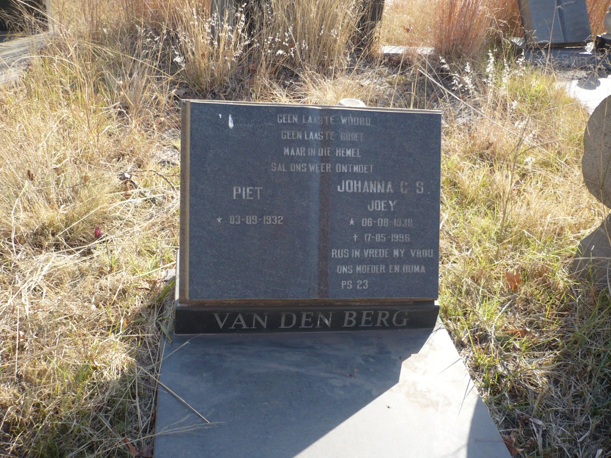 BERG Piet, van den 1932 &amp; Johanna C.S. 1938-1995