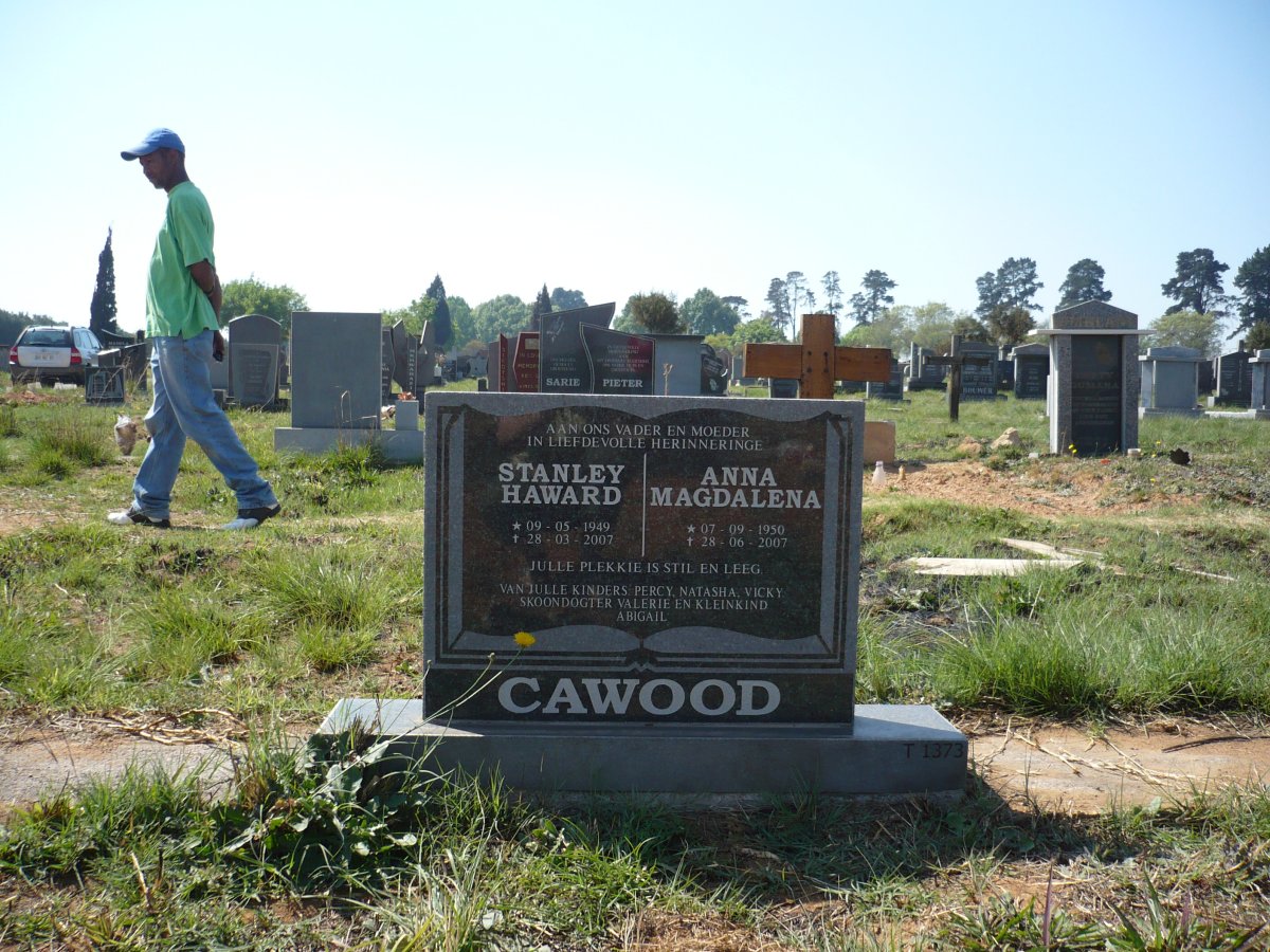 CAWOOD Stanley Haward 1949-2007 &amp; Anna Magdalena 1950-2007