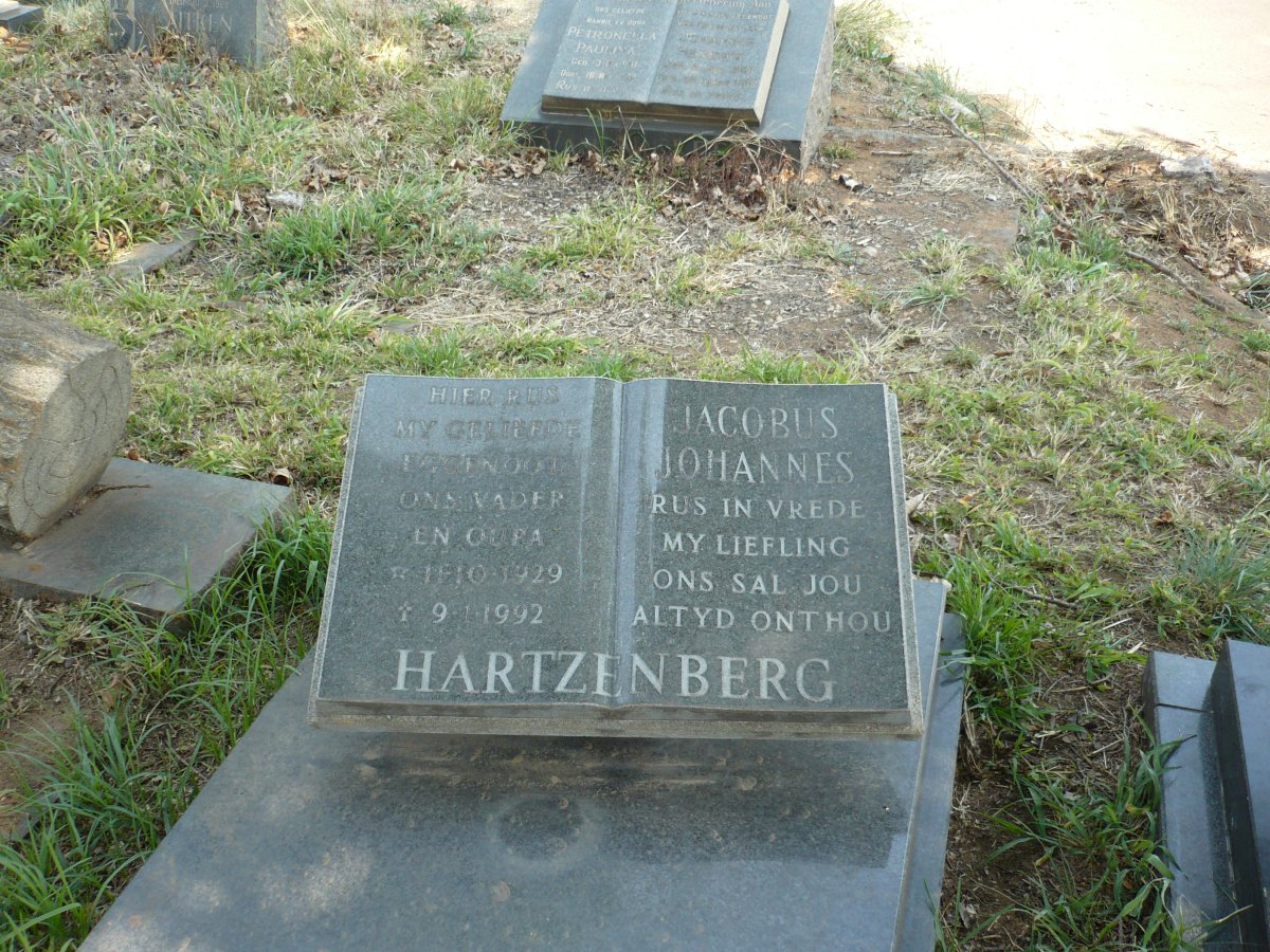 HARTZENBERG Jacobus Johannes 1929-1992