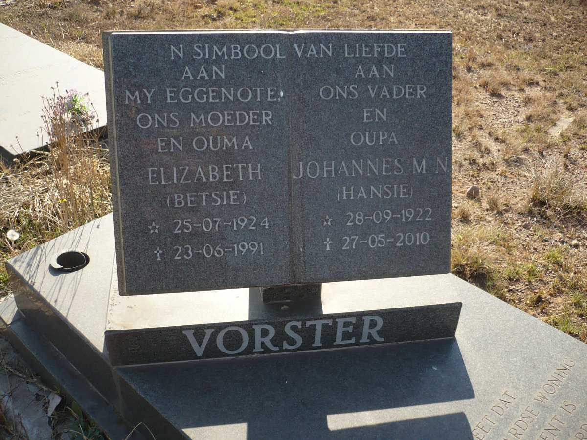 VORSTER Johannes M.N. 1922-2010 &amp; Elizabeth 1924-1991