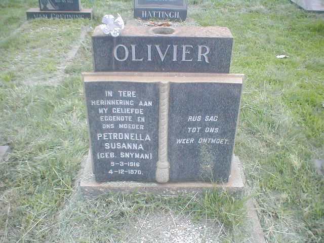 OLIVIER Petronella Susanna geb. SNYMAN 1916-1970