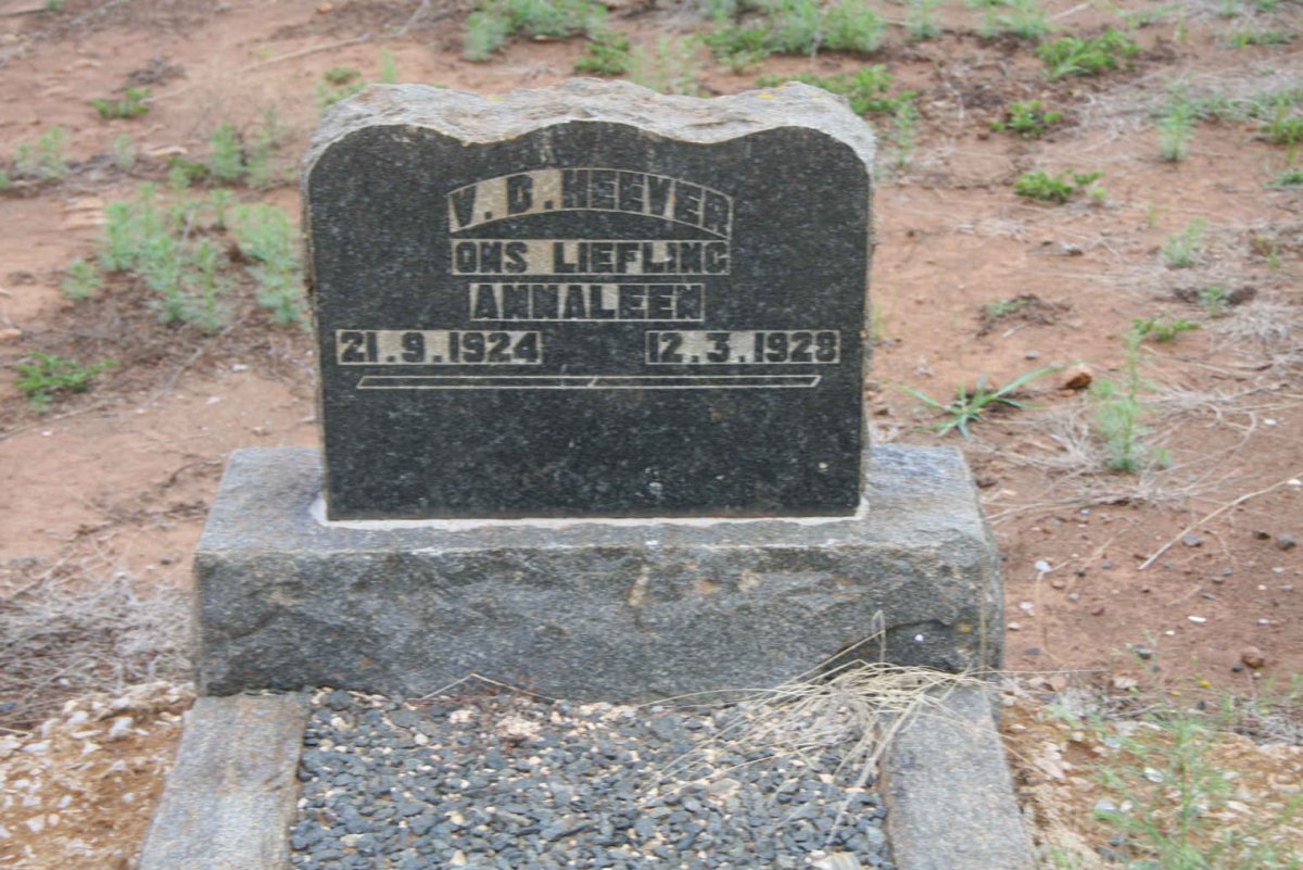 HEEVER Annaleen, v.d. 1924-1928