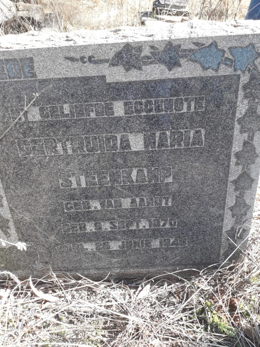 STEENKAMP Albertus Nicolaas 1865- & Gertruida Maria nee VAN AARDT 1870-1948_2