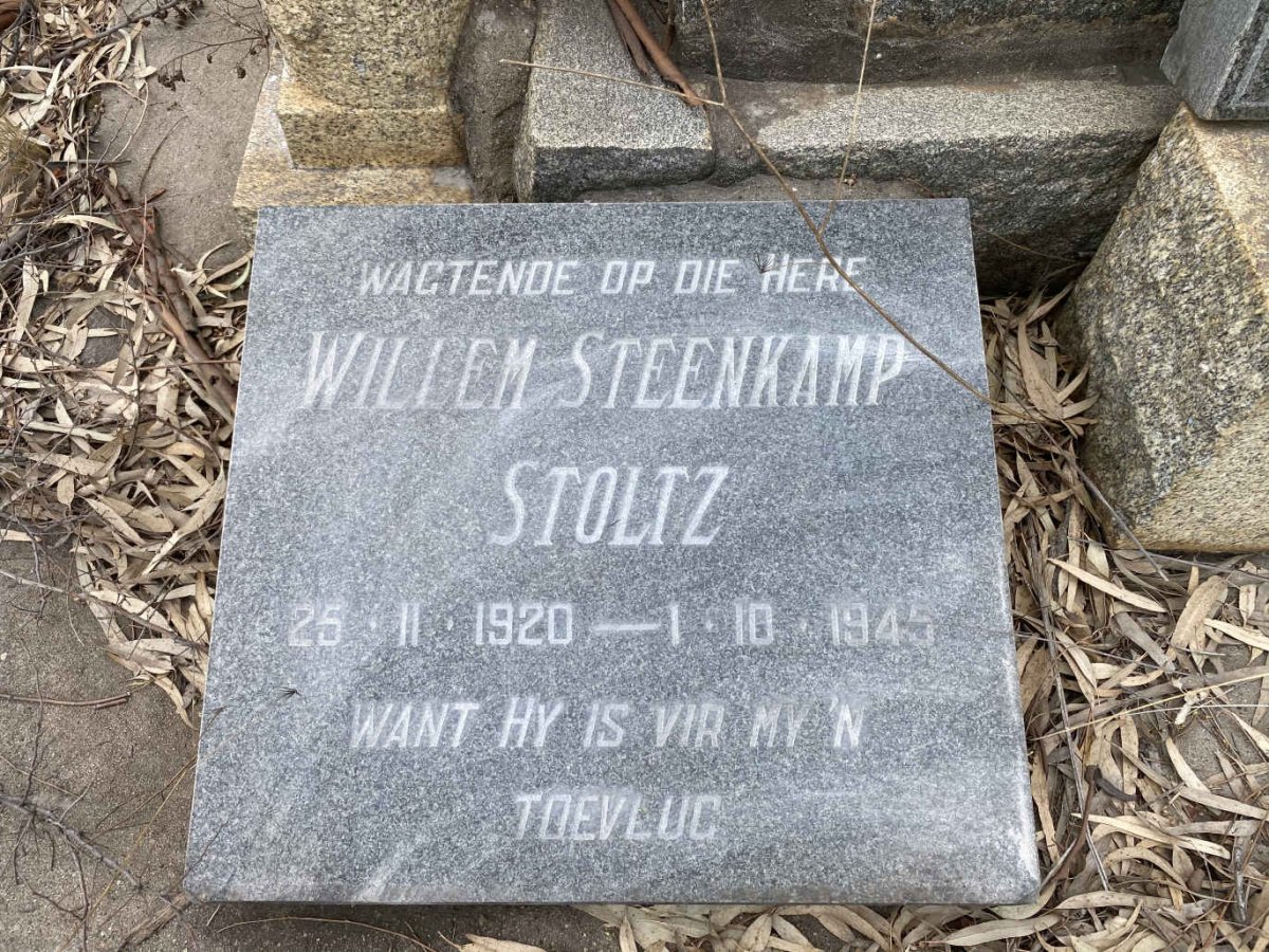 STOLTZ Willem Steenkamp 1920-1945